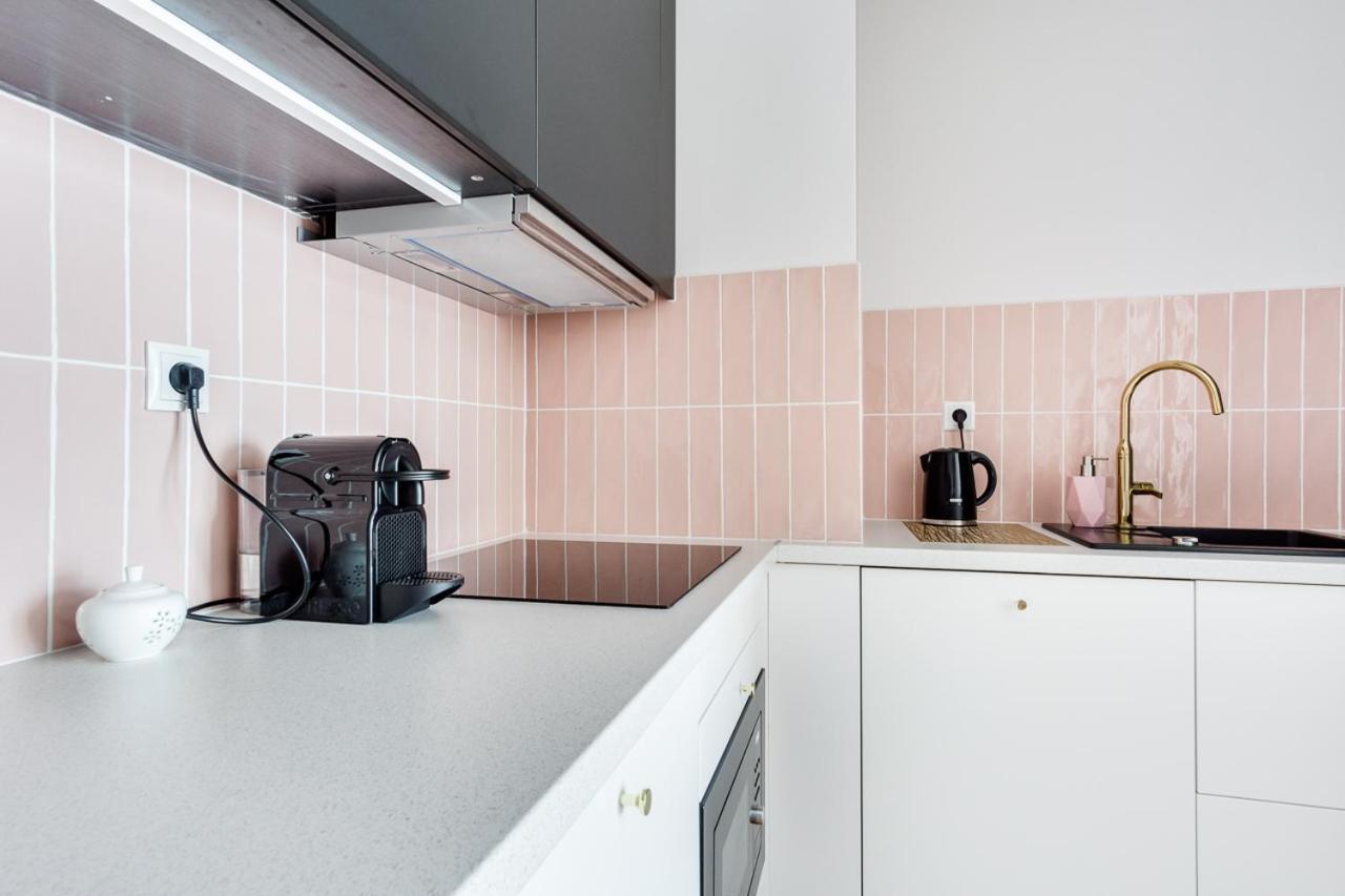 Apartament Male Garbary Познан Екстериор снимка